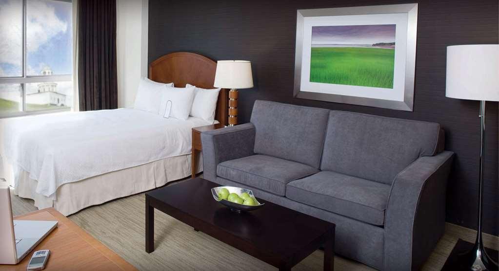 Cambridge Suites Hotel Halifax Room photo